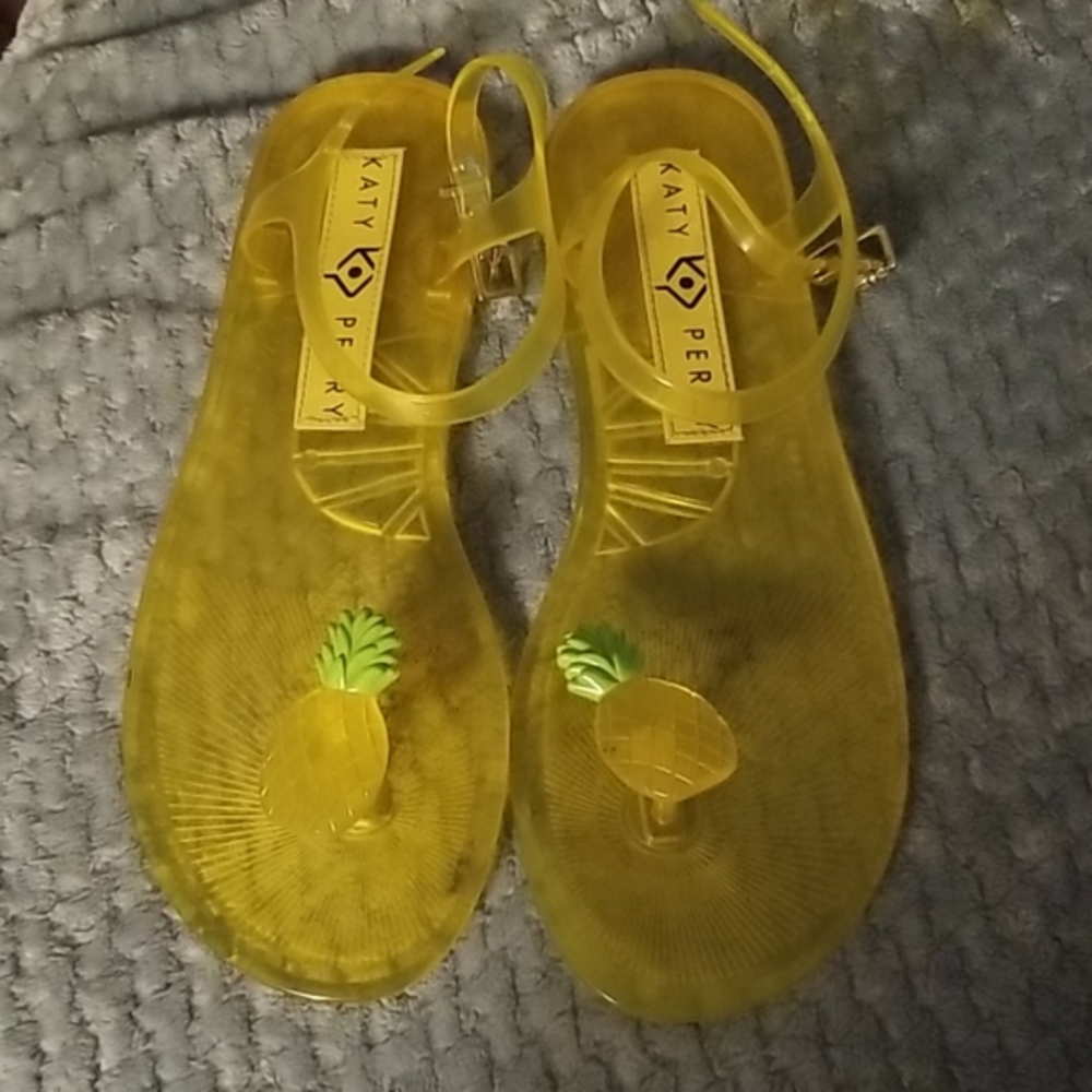 Pineapple Geli Sandals